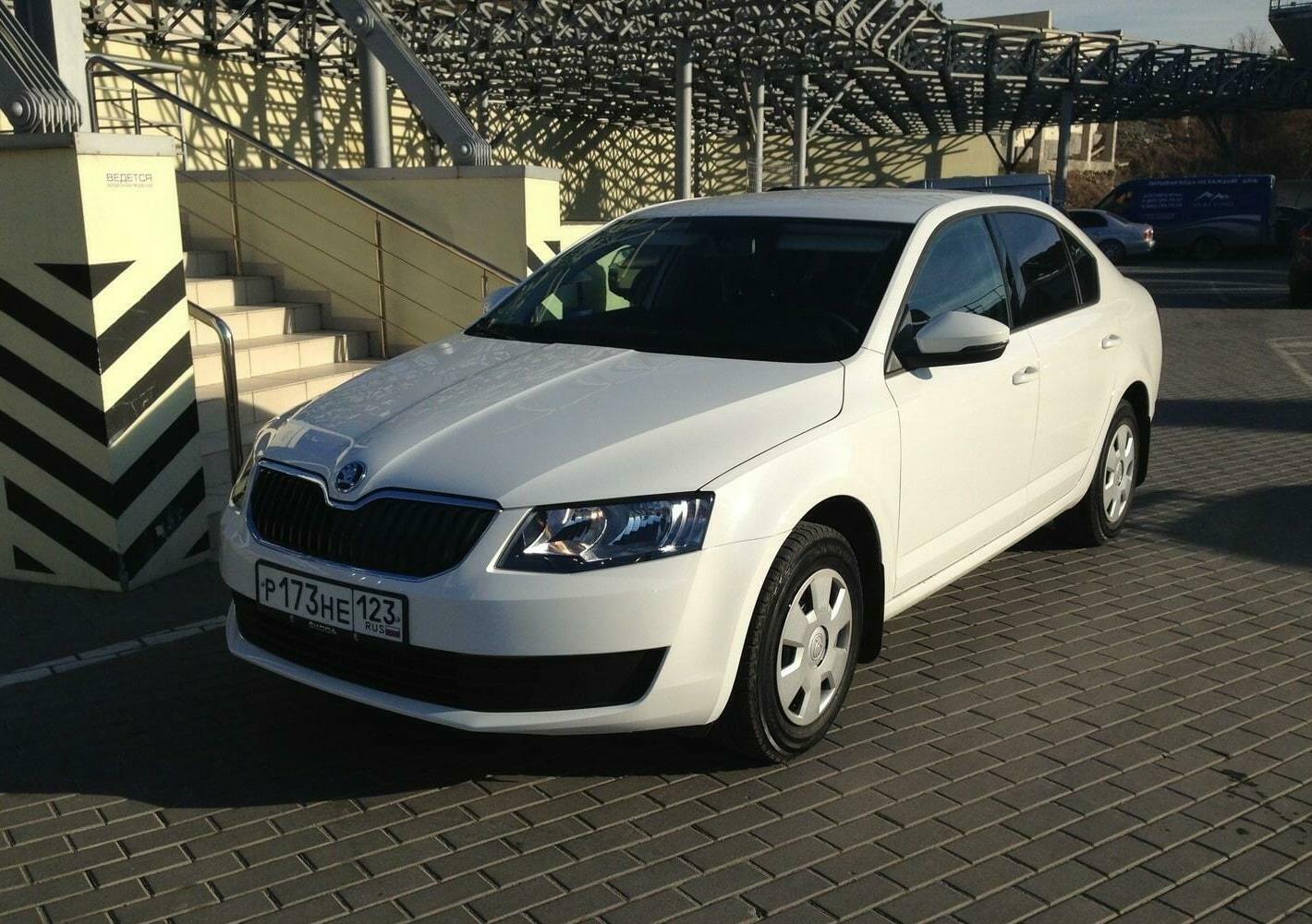 Трансфер Сочи на автомобиле комфорт класса