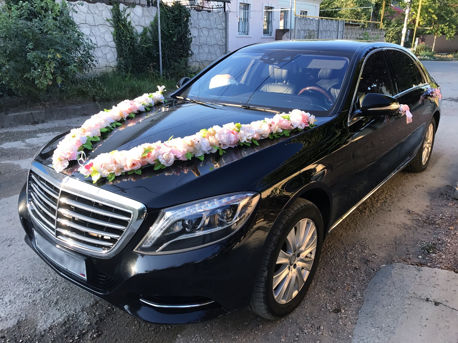 Аренда авто на свадьбу: <span style="font-weight: bold;">Мерседес на свадьбу </span>