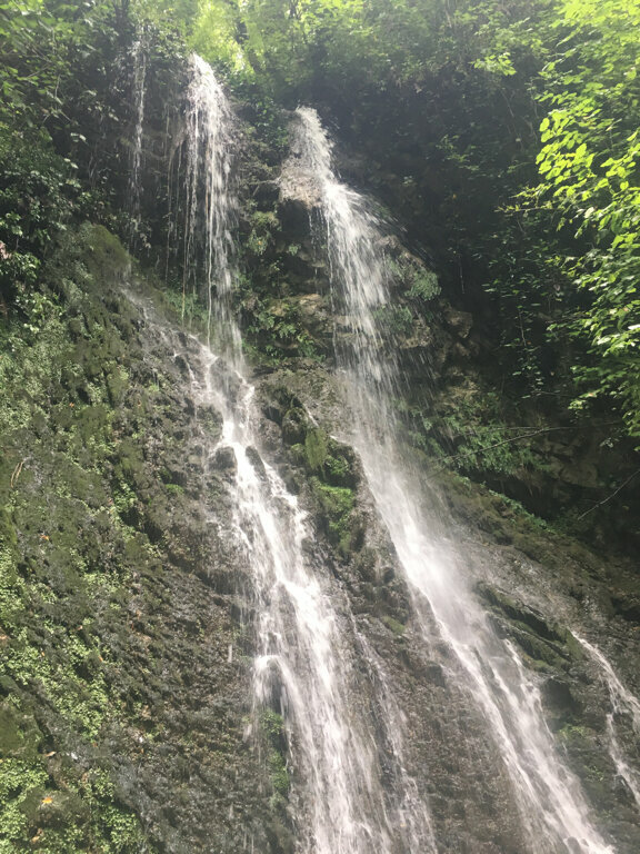 Трансфер по городу: <span style="font-weight: bold;">змейковские водопады</span>